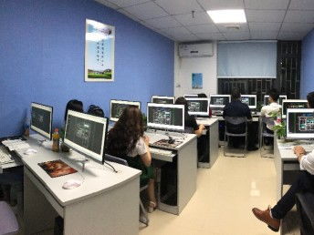 深圳設(shè)計培訓(xùn) 專業(yè)平面設(shè)計、室內(nèi)設(shè)計，一對一教學(xué)，推薦就業(yè)